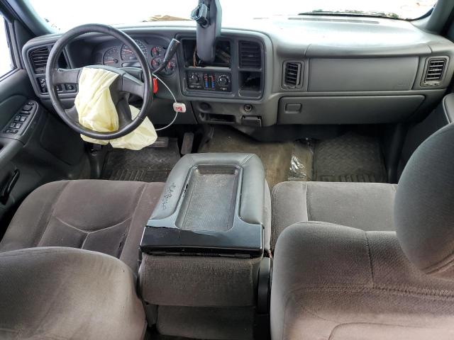 Photo 8 from auction – 2005 GMC NEW SIERRA with VIN 2GTEC13T451160998