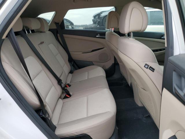 Photo 11 from auction – 2016 HYUNDAI TUCSON SE with VIN KM8J23A43GU216389