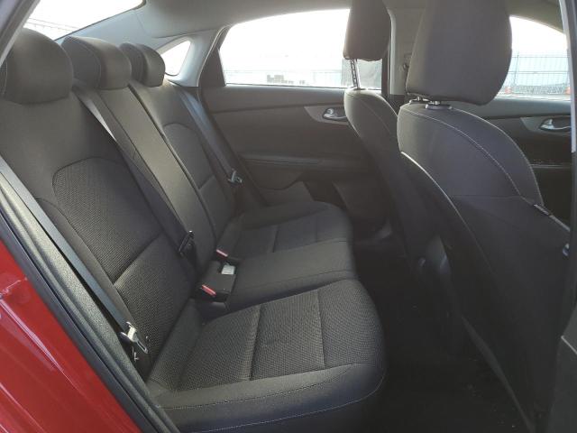Photo 10 from auction – 2021 KIA FORTE FE with VIN 3KPF24AD5ME271419