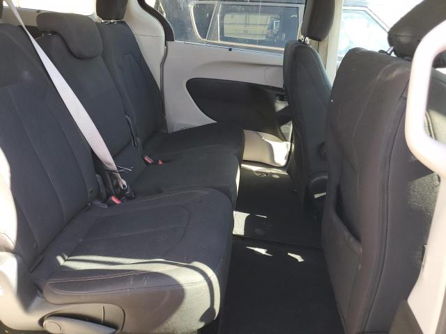 Photo 11 from auction – 2017 CHRYSLER PACIFICA T with VIN 2C4RC1BGXHR770951