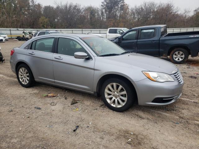 صورة رقم 4 من المزاد - 2013 CHRYSLER 200 TOURIN مع VIN 1C3CCBBB3DN596975