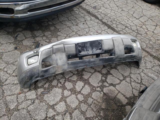 Photo 13 from auction – 2005 CHEVROLET TRAILBLAZE with VIN 1GNET16S256103086
