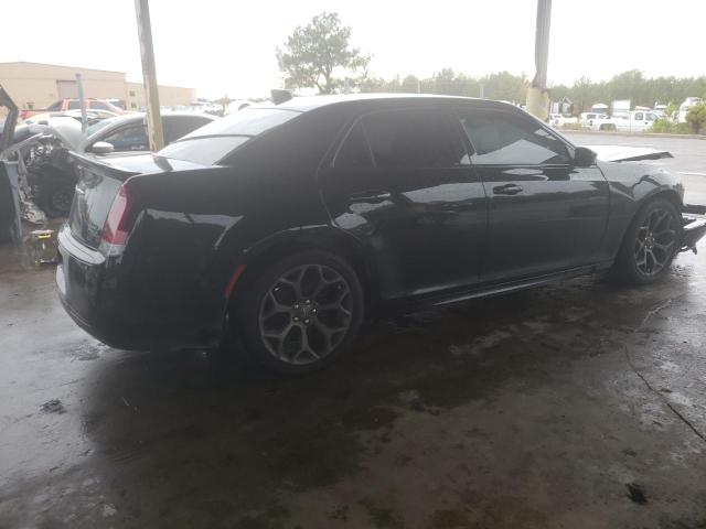 Photo 3 from auction – 2019 CHRYSLER 300 S with VIN 2C3CCABT5KH689845