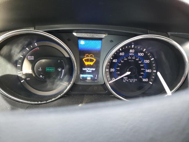 Photo 9 from auction – 2015 HYUNDAI SONATA HYB with VIN KMHEC4A47FA136520