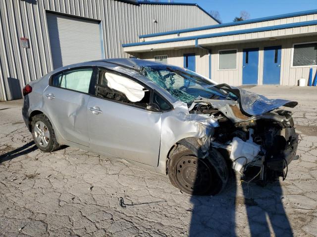Zdjęcie 4 z aukcji – 2014 KIA FORTE LX z VIN KNAFK4A61E5223041