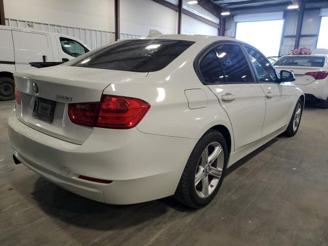 Photo 3 from auction – 2012 BMW 328 I with VIN WBA3A5C54CF257983