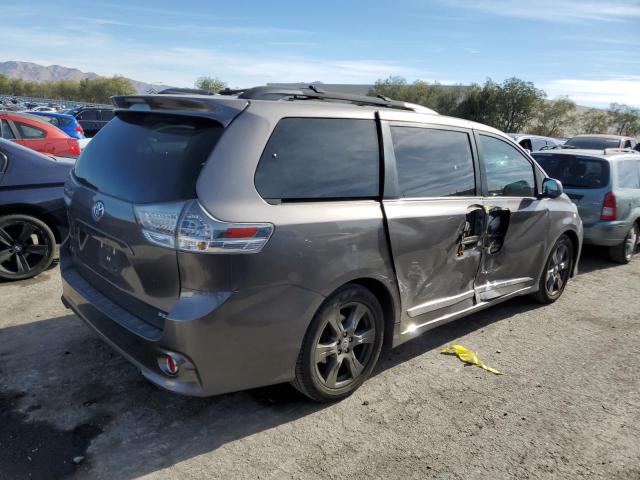 Photo 3 from auction – 2017 TOYOTA SIENNA SE with VIN 5TDXZ3DC0HS767978