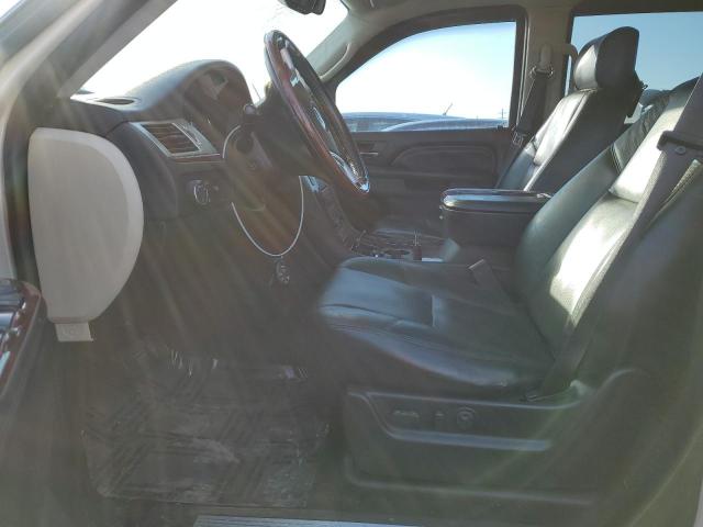 Photo 7 from auction – 2010 CADILLAC ESCALADE with VIN 1GYUKAEF7AR140259