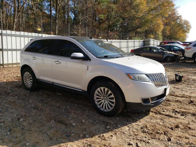 Photo 4 from auction – 2011 LINCOLN MKX with VIN 2LMDJ8JK9BBJ34231