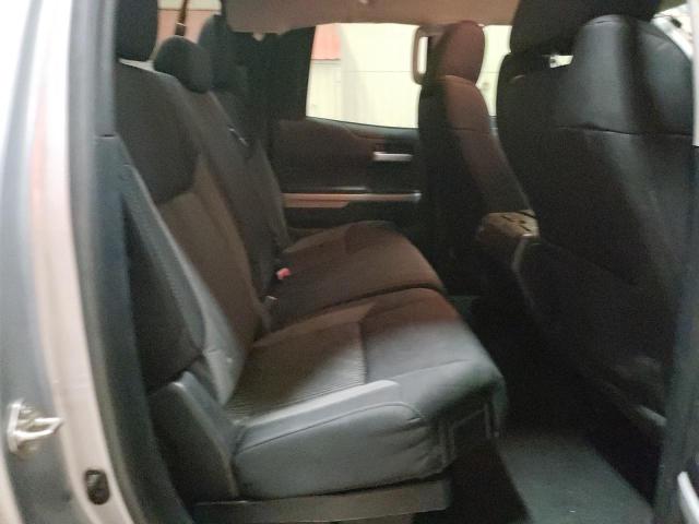 Photo 10 from auction – 2015 TOYOTA TUNDRA DOU with VIN 5TFUY5F17FX445830