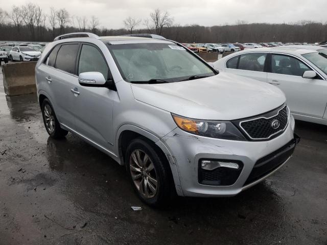 Photo 4 from auction – 2012 KIA SORENTO SX with VIN 5XYKWDA23CG262916