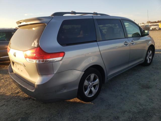 Photo 3 from auction – 2011 TOYOTA SIENNA LE with VIN 5TDKK3DCXBS082585