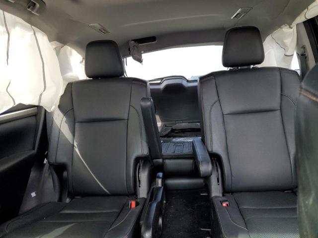 Photo 10 from auction – 2017 TOYOTA HIGHLANDER with VIN 5TDDZRFH0HS358121