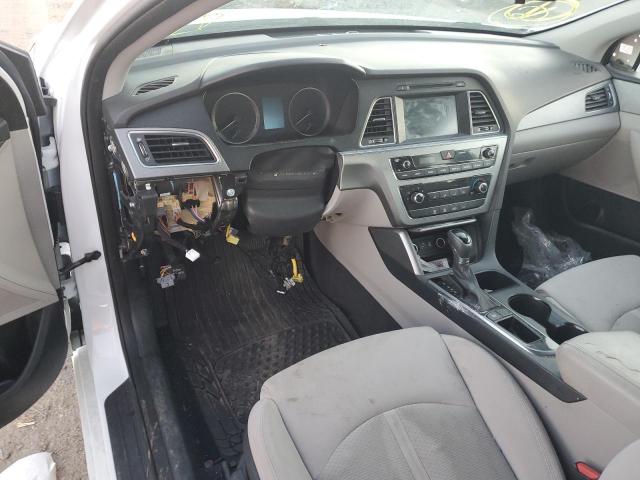 Photo 8 from auction – 2016 HYUNDAI SONATA SE with VIN 5NPE24AF3GH384380