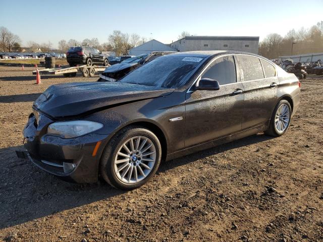 BMW 535 XI 2013 with VIN WBAFU7C56DDU68440 - Photo from auction