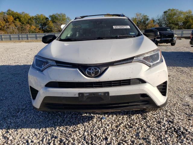 Photo 5 from auction – 2017 TOYOTA RAV4 LE with VIN JTMZFREV1HJ702106