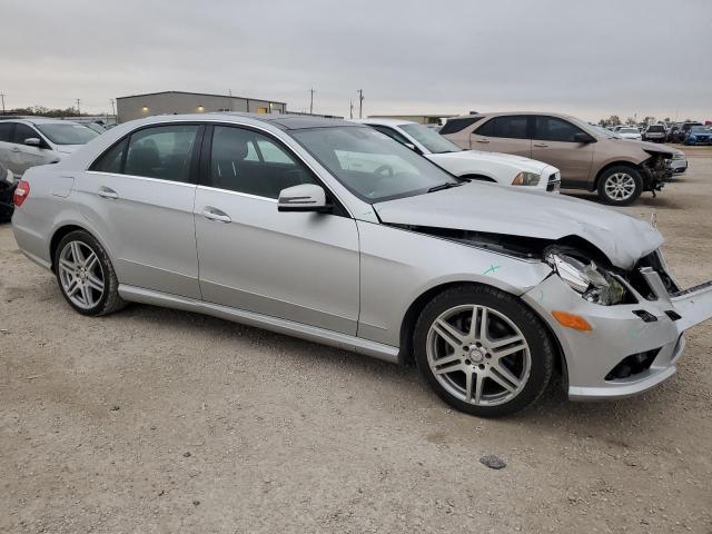 Photo 4 from auction – 2011 MERCEDES-BENZ E 350 with VIN WDDHF5GB3BA276469