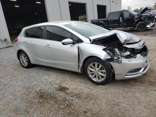 Photo 4 from auction – 2014 KIA FORTE EX with VIN KNAFX5A82E5168298