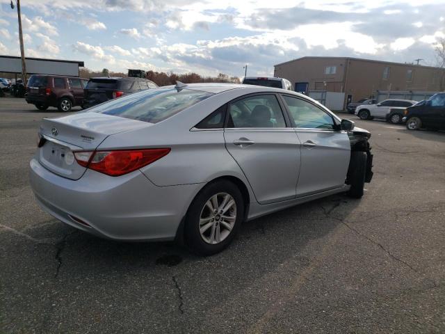 Photo 3 from auction – 2013 HYUNDAI SONATA GLS with VIN 5NPEB4ACXDH651239