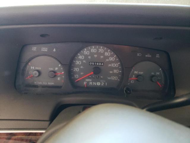 Photo 9 from auction – 2002 MERCURY GRAND MARQ with VIN 2MEFM74WX2X636689