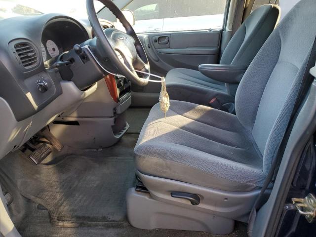 Photo 7 from auction – 2005 CHRYSLER TOWN & COU with VIN 1C4GP45R95B352322