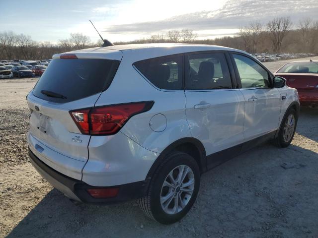 Photo 3 from auction – 2019 FORD ESCAPE SE with VIN 1FMCU0GD2KUC26039