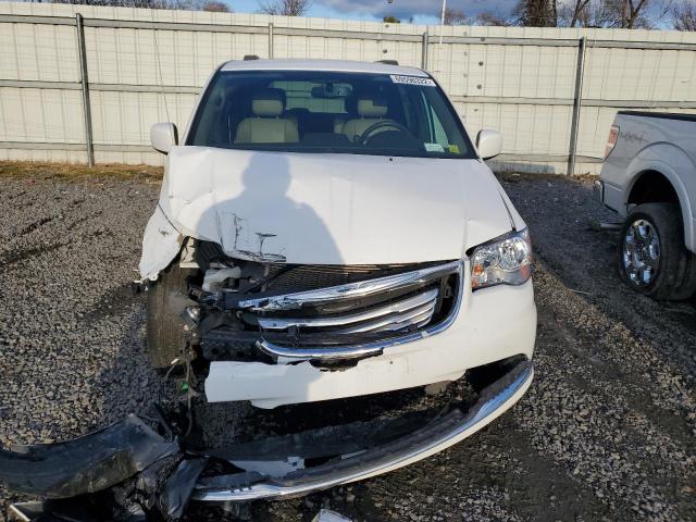 Photo 5 from auction – 2014 CHRYSLER TOWN & COU with VIN 2C4RC1BG6ER314389