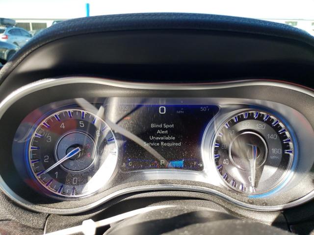 Photo 9 from auction – 2017 CHRYSLER 300C with VIN 2C3CCAET2HH526817