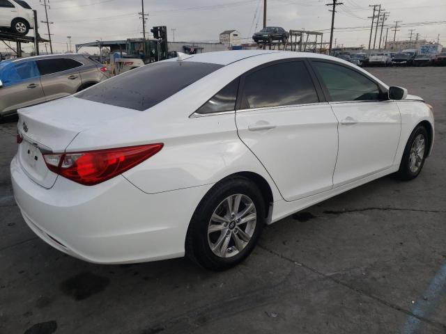 Photo 3 from auction – 2013 HYUNDAI SONATA GLS with VIN 5NPEB4AC4DH717526