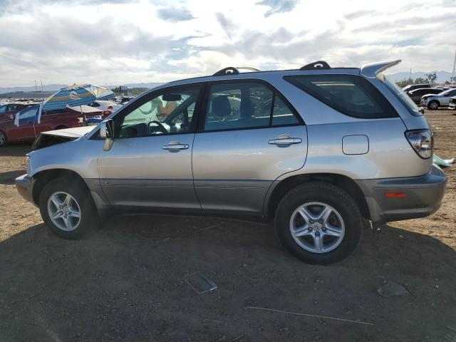 Photo 2 from auction – 2002 LEXUS RX 300 with VIN JTJHF10U920260097