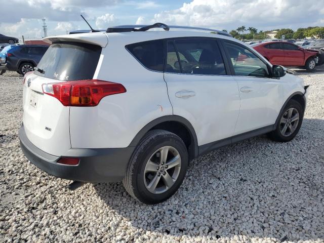Photo 3 from auction – 2015 TOYOTA RAV4 XLE with VIN JTMWFREV6FD078463