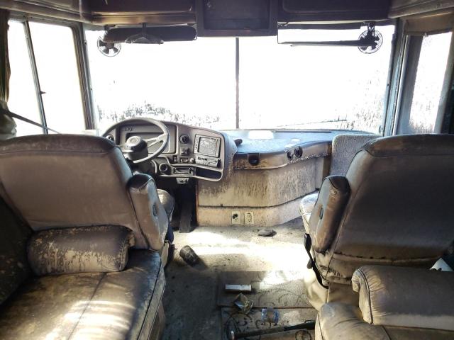 Photo 5 from auction – 1998 FREIGHTLINER CHASSIS X with VIN 4UZ6XFBC9WC926674
