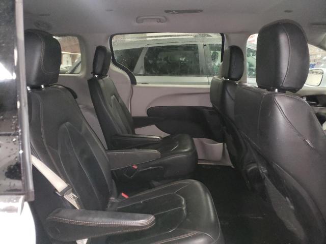 Photo 11 from auction – 2017 CHRYSLER PACIFICA T with VIN 2C4RC1BG0HR524409