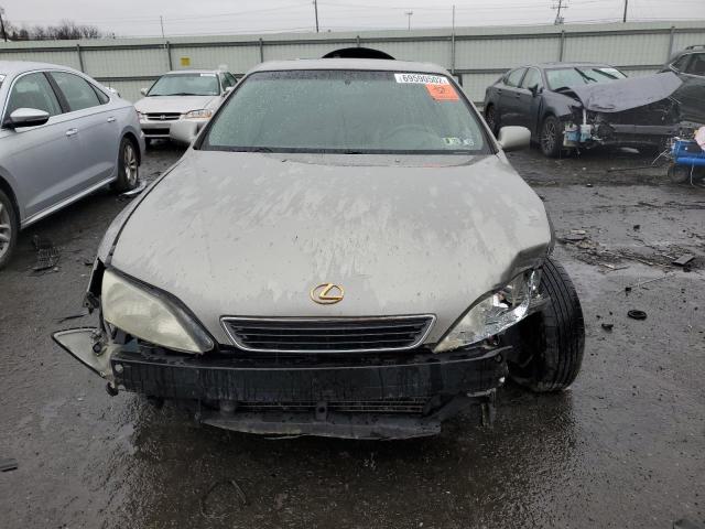 Photo 5 from auction – 1999 LEXUS ES 300 with VIN JT8BF28G3X5063920