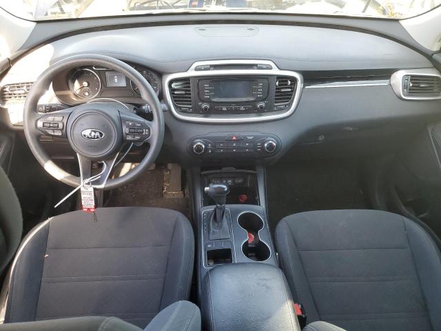 Photo 8 from auction – 2016 KIA SORENTO LX with VIN 5XYPG4A35GG185743