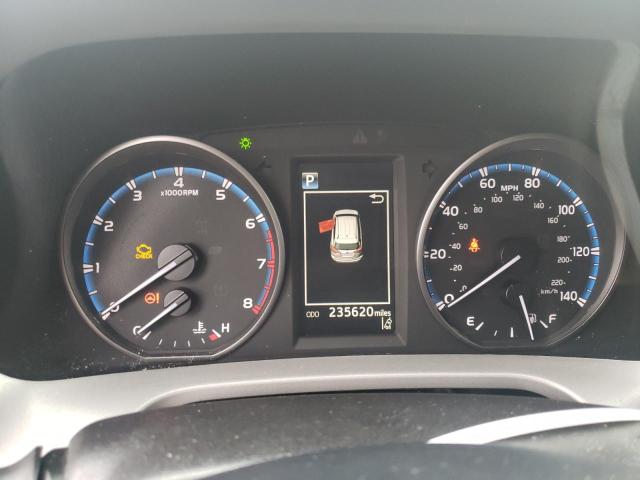 Photo 9 from auction – 2018 TOYOTA RAV4 LE with VIN 2T3ZFREV4JW417424