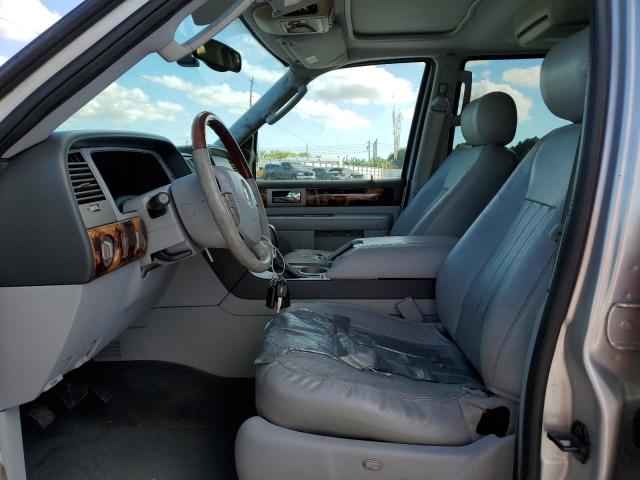 Photo 7 from auction – 2004 LINCOLN NAVIGATOR with VIN 5LMFU27R94LJ28815