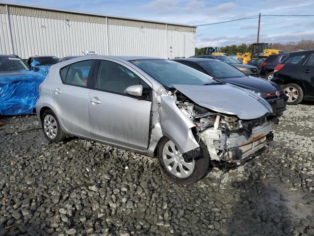Photo 4 from auction – 2012 TOYOTA PRIUS C with VIN JTDKDTB35C1509859