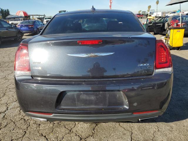 Photo 6 from auction – 2018 CHRYSLER 300 S with VIN 2C3CCAGG6JH250308