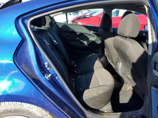 Photo 10 from auction – 2017 KIA FORTE LX with VIN 3KPFK4A72HE106931
