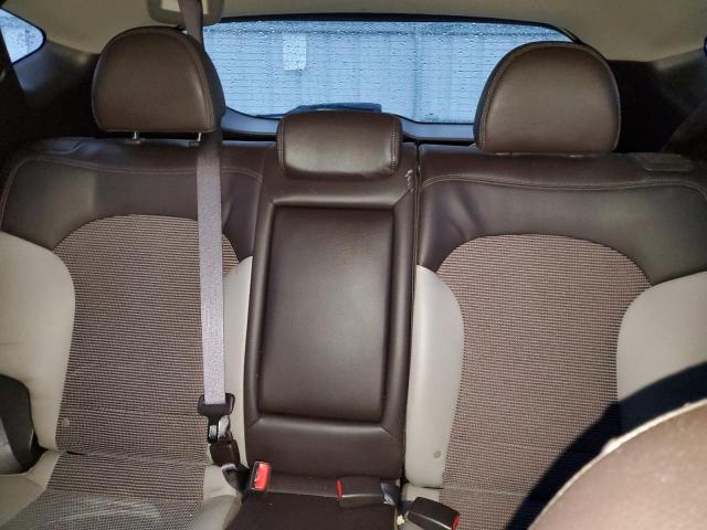 Photo 10 from auction – 2011 HYUNDAI TUCSON GLS with VIN KM8JU3AC4BU244681