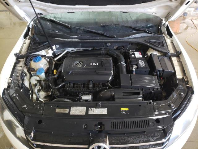 Photo 11 from auction – 2015 VOLKSWAGEN PASSAT S with VIN 1VWAS7A33FC113655