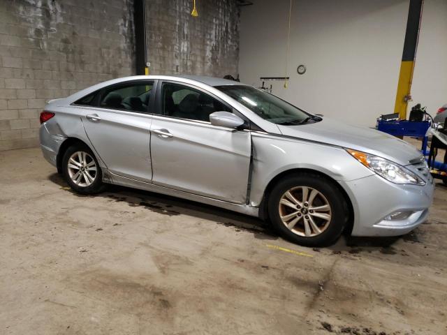 Photo 4 from auction – 2013 HYUNDAI SONATA GLS with VIN 5NPEB4AC0DH559525