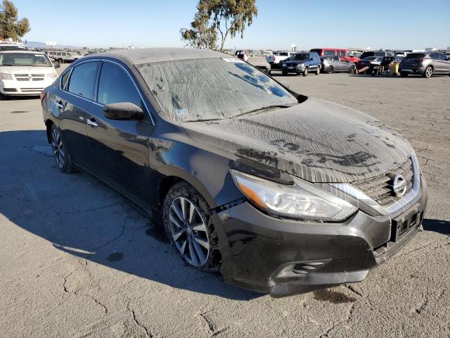 Photo 4 from auction – 2017 NISSAN ALTIMA with VIN 1N4AL3AP6HC164118