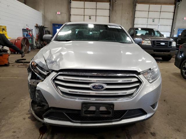 Photo 5 from auction – 2013 FORD TAURUS LIM with VIN 1FAHP2F88DG106657