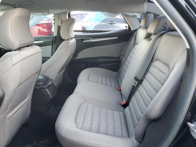 Photo 10 from auction – 2016 FORD FUSION S with VIN 3FA6P0G79GR172021