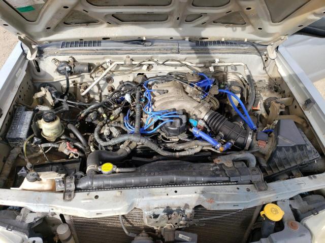 Photo 11 from auction – 2003 NISSAN FRONTIER C with VIN 1N6ED27T53C455822