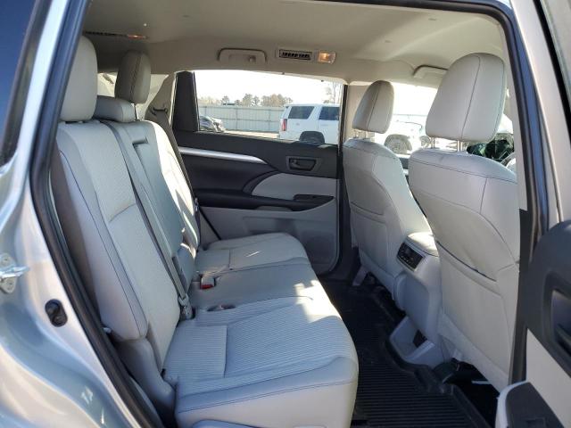 Photo 10 from auction – 2019 TOYOTA HIGHLANDER with VIN 5TDZZRFH7KS335187