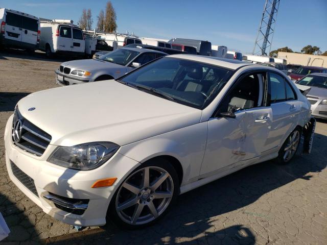 MERCEDES-BENZ C 250 2014 with VIN WDDGF4HB2EA954038 - Photo from auction
