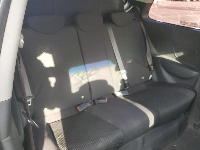Photo 10 from auction – 2010 HYUNDAI ACCENT with VIN KMHCM3AC8AU149385